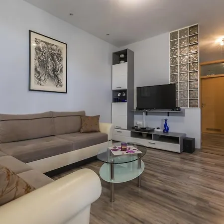 Vlatka - Apartament *