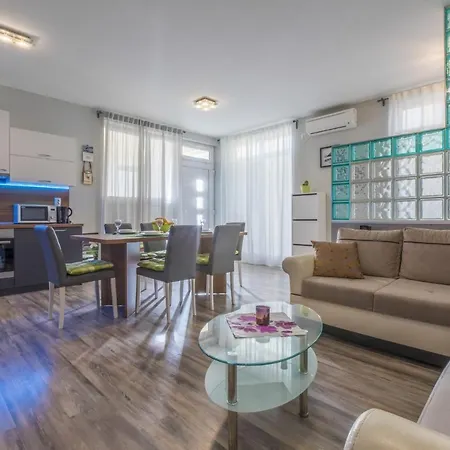 Apartament Vlatka - Novi Vinodolski