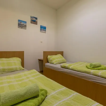 Vlatka - Apartament Novi Vinodolski