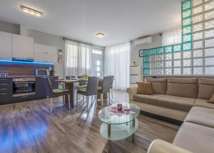 Apartment Vlatka - Novi Vinodolski